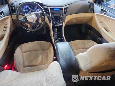 Zdjęcie 8 z 12 samochodu: 2013 HYUNDAI SONATA GLS VIN:5NPEB4AC1DH668270 - miniatura