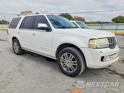Czwarte zdjęcie samochodu z boku: 2010 LINCOLN NAVIGATOR VIN:5LMJJ2H5XAEJ11374 - miniatura
