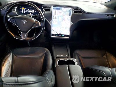 Zdjęcie 8 z 13 samochodu: 2016 TESLA MODEL S VIN:5YJSA1E14GF150010 - miniatura