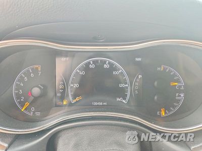 Zdjęcie 9 z 13 samochodu: 2014 JEEP GRAND CHEROKEE LIMITED VIN:1C4RJFBG8EC580170 - miniatura