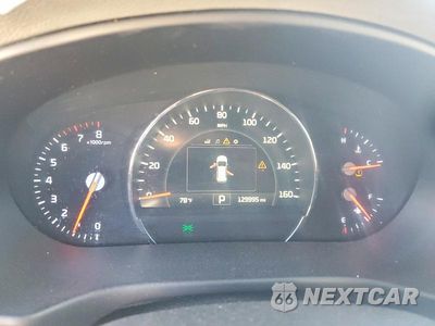 Zdjęcie 9 z 13 samochodu: 2016 KIA SORENTO EX VIN:5XYPHDA14GG032783 - miniatura