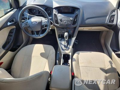 Zdjęcie 8 z 13 samochodu: 2018 FORD FOCUS SE VIN:1FADP3F25JL212731 - miniatura