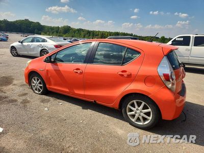 Drugie zdjęcie samochodu z przodu: 2013 TOYOTA PRIUS C FOUR VIN:JTDKDTB30D1045851 - miniatura