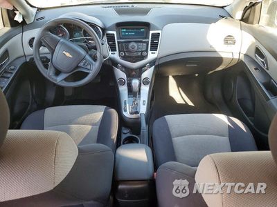 Zdjęcie 8 z 12 samochodu: 2014 CHEVROLET CRUZE LS VIN:1G1PA5SGXE7306522 - miniatura