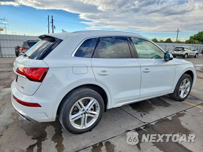 Trzecie zdjęcie samochodu z tyłu: 2021 AUDI Q5 E PREMIUM VIN:WA1G2AFY6M2048506 - miniatura
