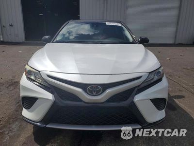 Piąte zdjęcie samochodu w środku: 2019 TOYOTA CAMRY XSE VIN:4T1B61HK4KU219084 - miniatura