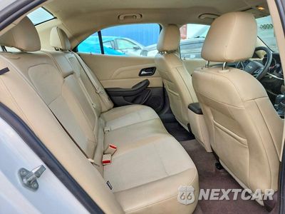 Zdjęcie 10 z 12 samochodu: 2015 CHEVROLET MALIBU 1LT VIN:1G11C5SL8FF258037 - miniatura