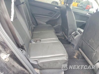 Zdjęcie 11 z 13 samochodu: 2018 VOLKSWAGEN TIGUAN SE VIN:3VV2B7AX1JM017283 - miniatura