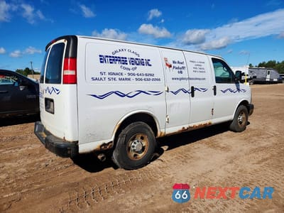 Trzecie zdjęcie samochodu z tyłu: 2010 CHEVROLET EXPRESS G2500 VIN:1GCZGFDA0A1153210 - miniatura