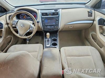 Zdjęcie 8 z 12 samochodu: 2013 NISSAN ALTIMA 2.5 VIN:1N4AL3AP9DN410903 - miniatura
