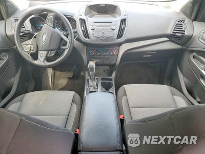 Zdjęcie 8 z 13 samochodu: 2018 FORD ESCAPE SE VIN:1FMCU9GD4JUA75305 - miniatura