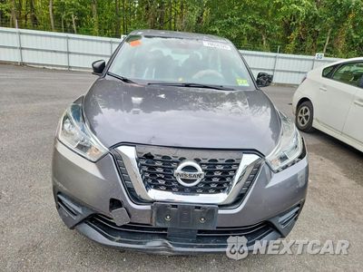 Piąte zdjęcie samochodu w środku: 2020 NISSAN KICKS S VIN:3N1CP5BV1LL566449 - miniatura