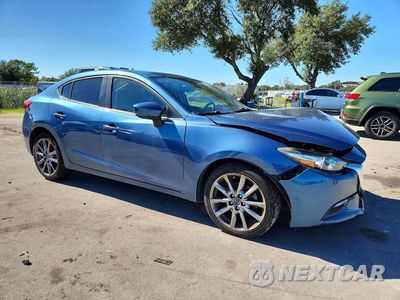 Czwarte zdjęcie samochodu z boku: 2018 MAZDA 3 TOURING VIN:3MZBN1V35JM158459 - miniatura