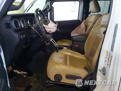 Zdjęcie 7 z 13 samochodu: 2018 JEEP WRANGLER UNLIMITED SAHARA VIN:1C4HJXEG6JW297742 - miniatura