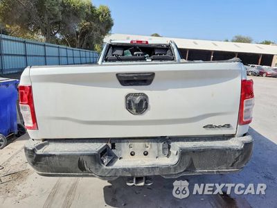Zdjęcie 6 z 12 samochodu: 2024 RAM 2500 TRADESMAN VIN:3C6UR5HJ2RG411448 - miniatura