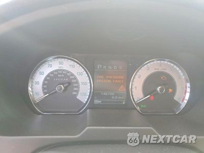 Zdjęcie 9 z 12 samochodu: 2010 JAGUAR XF LUXURY VIN:SAJWA0FA3AHR54334 - miniatura