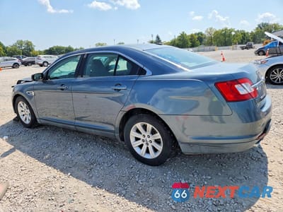Drugie zdjęcie samochodu z przodu: 2010 FORD TAURUS SE VIN:1FAHP2DW5AG169549 - miniatura