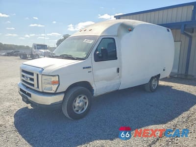 2013 FORD ECONOLINE E350 SUPER DUTY CUTAWAY VAN 1FDWE3FL1DDA70194 - główne zdjęcie licytacji z USA - miniatura