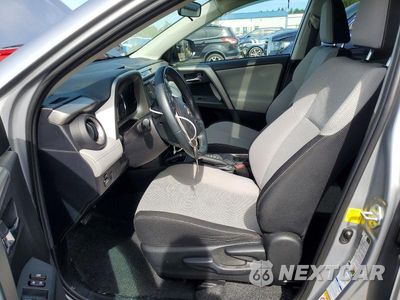 Zdjęcie 7 z 14 samochodu: 2016 TOYOTA RAV4 XLE VIN:2T3RFREV6GW423847 - miniatura