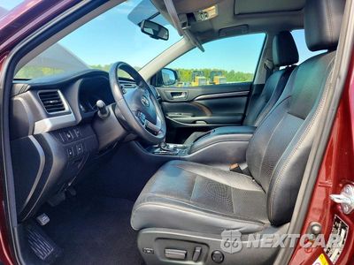 Zdjęcie 7 z 13 samochodu: 2015 TOYOTA HIGHLANDER LIMITED VIN:5TDYKRFH3FS097103 - miniatura