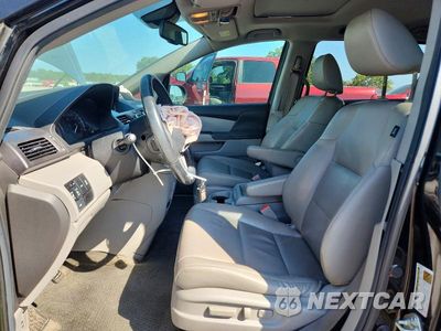 Zdjęcie 7 z 13 samochodu: 2014 HONDA ODYSSEY EXL VIN:5FNRL5H69EB032121 - miniatura