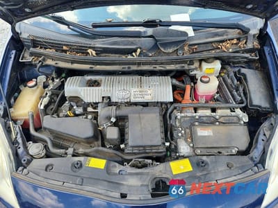 Zdjęcie 11 z 12 samochodu: 2014 TOYOTA PRIUS TWO VIN:JTDKN3DU2E0387246 - miniatura