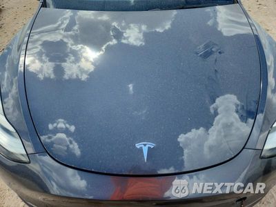 Zdjęcie 11 z 13 samochodu: 2022 TESLA MODEL Y VIN:7SAYGAEE4NF398740 - miniatura