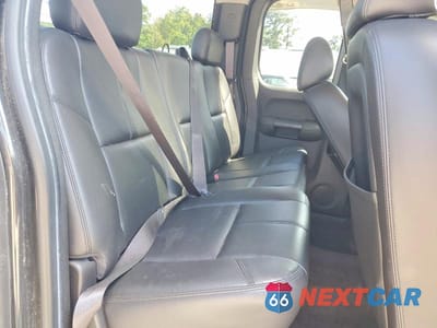 Zdjęcie 10 z 12 samochodu: 2009 CHEVROLET SILVERADO K1500 LT VIN:1GCEK29039Z280309 - miniatura