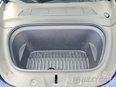 Zdjęcie 12 z 13 samochodu: 2022 TESLA MODEL Y VIN:7SAYGDEF8NF404601 - miniatura