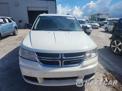 Piąte zdjęcie samochodu w środku: 2017 DODGE JOURNEY SE VIN:3C4PDCAB2HT700802 - miniatura