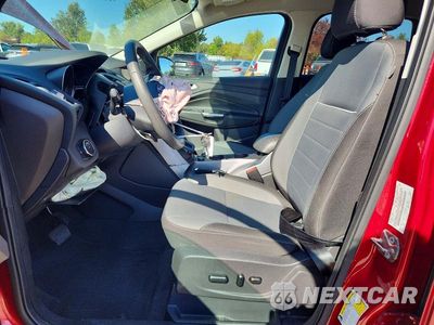Zdjęcie 7 z 12 samochodu: 2014 FORD ESCAPE SE VIN:1FMCU9G91EUE27869 - miniatura