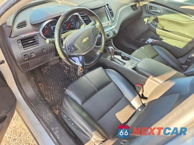 Zdjęcie 8 z 12 samochodu: 2018 CHEVROLET IMPALA LT VIN:2G1105S33J9114535 - miniatura