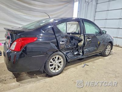 Trzecie zdjęcie samochodu z tyłu: 2019 NISSAN VERSA SV VIN:3N1CN7AP3KL800965 - miniatura