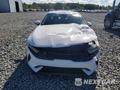 Piąte zdjęcie samochodu w środku: 2022 KIA K5 LXS VIN:5XXG14J29NG147863 - miniatura