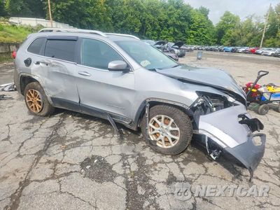 Czwarte zdjęcie samochodu z boku: 2014 JEEP CHEROKEE LATITUDE VIN:1C4PJMCS9EW241124 - miniatura