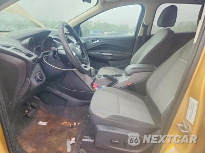 Zdjęcie 7 z 13 samochodu: 2014 FORD ESCAPE SE VIN:1FMCU9GX4EUD91044 - miniatura