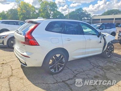 Trzecie zdjęcie samochodu z tyłu: 2026 VOLVO XC60 PLUS VIN:YV4M12RC1T1464594 - miniatura