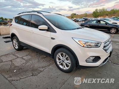 Czwarte zdjęcie samochodu z boku: 2018 FORD ESCAPE SEL VIN:1FMCU9HD3JUB73286 - miniatura