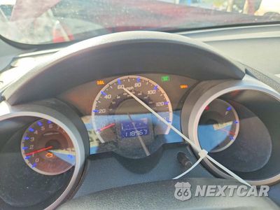 Zdjęcie 9 z 12 samochodu: 2010 HONDA FIT SPORT VIN:JHMGE8H49AC006710 - miniatura