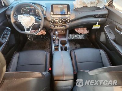 Zdjęcie 8 z 12 samochodu: 2025 NISSAN SENTRA SR VIN:3N1AB8DV8SY410804 - miniatura