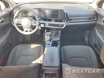 Zdjęcie 8 z 14 samochodu: 2023 KIA SPORTAGE LX VIN:KNDPUCAF7P7136358 - miniatura
