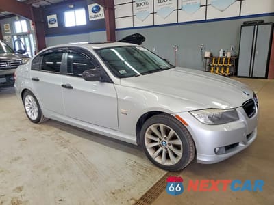 Czwarte zdjęcie samochodu z boku: 2011 BMW 328 XI VIN:WBAPK7C57BF086039 - miniatura