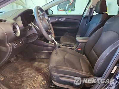 Zdjęcie 7 z 12 samochodu: 2020 KIA FORTE LXS VIN:3KPF24AD9LE253164 - miniatura