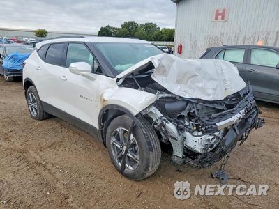 Czwarte zdjęcie samochodu z boku: 2024 CHEVROLET BLAZER 3LT VIN:3GNKBJR40RS186005 - miniatura