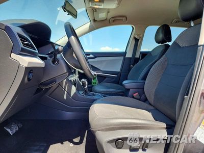 Zdjęcie 7 z 13 samochodu: 2022 VOLKSWAGEN TAOS SE VIN:3VVRX7B29NM008565 - miniatura