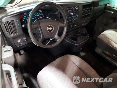 Zdjęcie 8 z 13 samochodu: 2017 CHEVROLET EXPRESS G3500 LT VIN:1GAZGPFGXH1216940 - miniatura