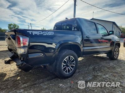 Trzecie zdjęcie samochodu z tyłu: 2023 TOYOTA TACOMA TRD SPORT VIN:3TYCZ5AN1PT158269 - miniatura