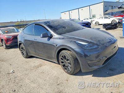 Czwarte zdjęcie samochodu z boku: 2024 TESLA MODEL Y VIN:7SAYGDED7RF043950 - miniatura