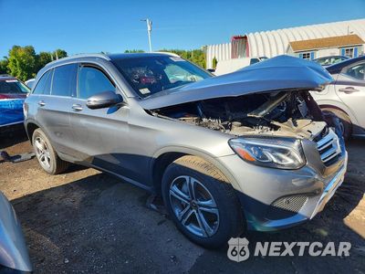 Czwarte zdjęcie samochodu z boku: 2019 MERCEDES-BENZ GLC 300 4MATIC VIN:WDC0G4KBXKF570065 - miniatura