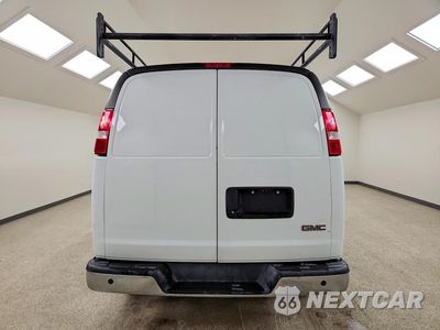 Zdjęcie 6 z 13 samochodu: 2022 GMC SAVANA G2500 VIN:1GTW7BF74N1226419 - miniatura